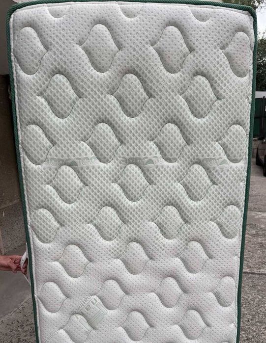 Матрак Nani Sirena Fresh 82x190 мемори, двулицев, ортопедичен