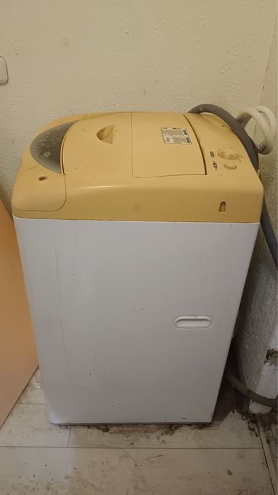 Стиральная машинка автомат