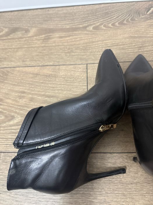 Ботильные черные