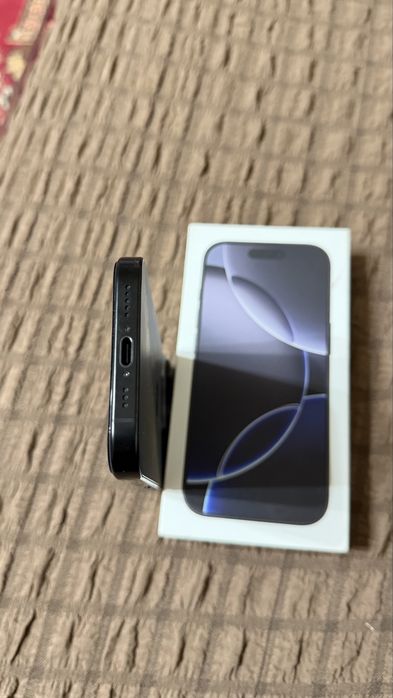 Iphone 16 pro в идеальном состоянии