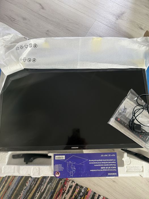 Телевизор Samsung T4500 CLASS