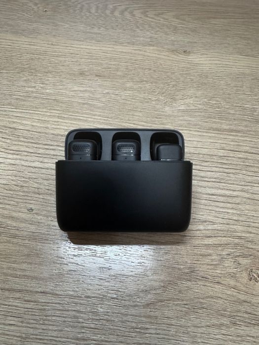 беспроводной петличный микрофон