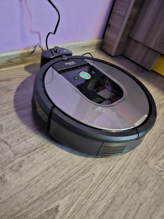 Robot aspirator iRobot Roomba i7