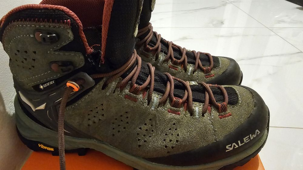 Bocanci 3 sezoane Salewa