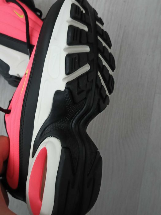 Маратонки Найк от Холандия