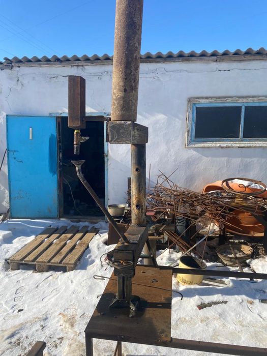 колдан жасалган маймен жасайтын печь