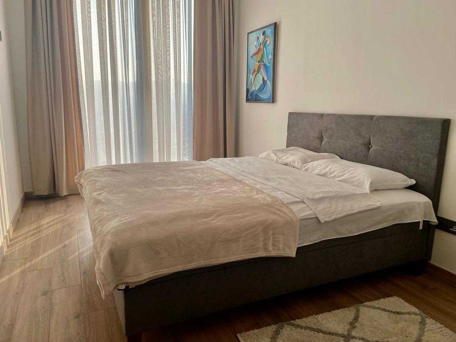 Дава се под наем Двустаен апартамент в Бургас, Център - 65 кв.м за 280.5 € - Снимка #3