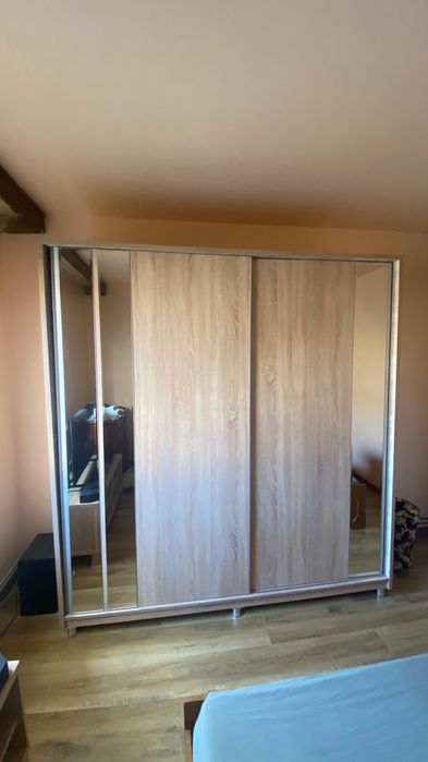 Dulap cameră dressing