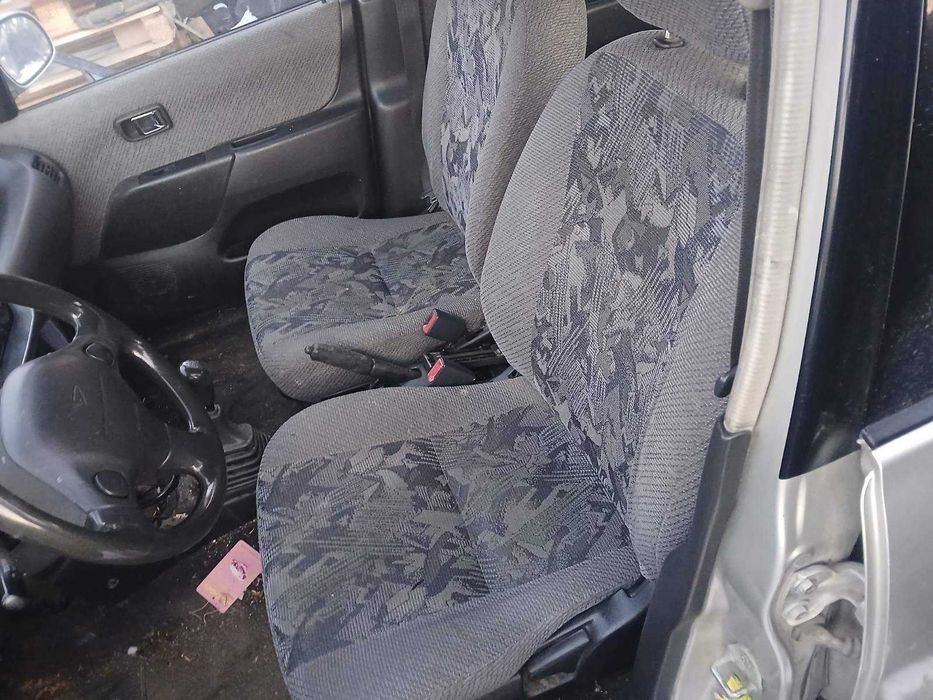 Daihatsu Sirion 1.0 4x4, 2000 г на части