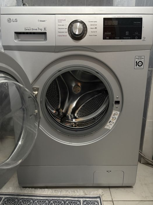 Продам стиральную машину LG