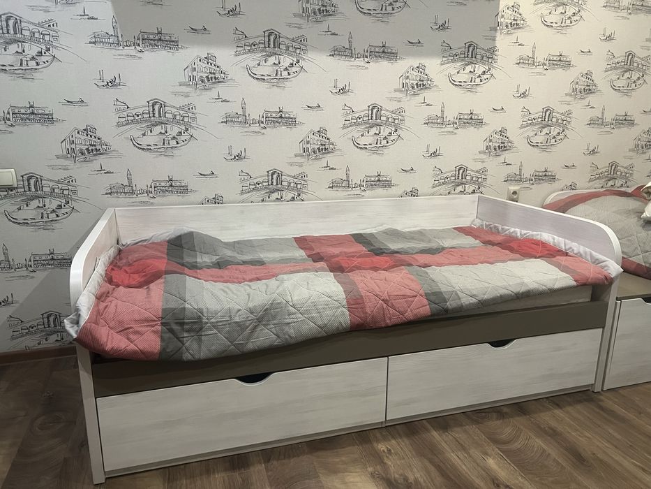 2 кровати, детские б/у