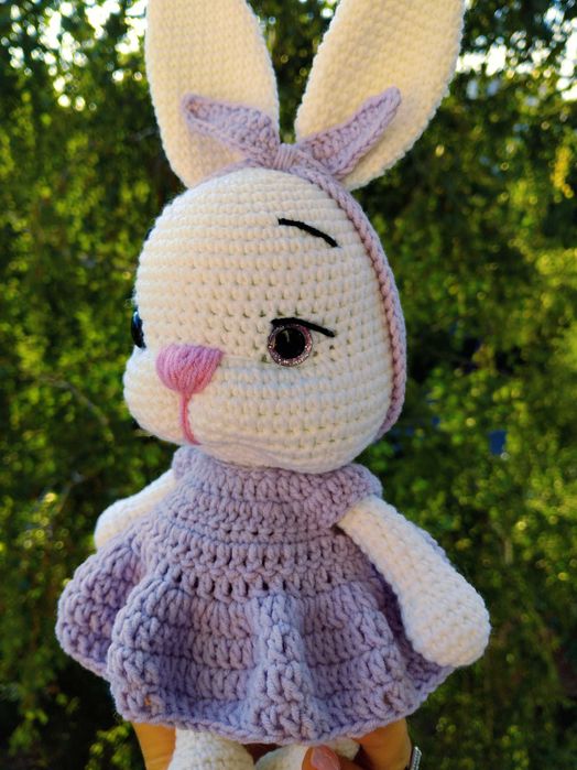 Ръчно изплетено зайче