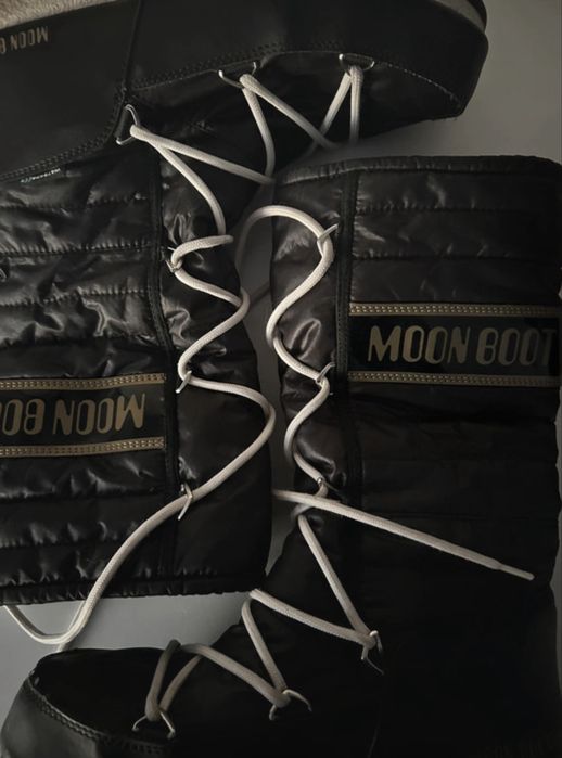 Moon Boot mărimea 40