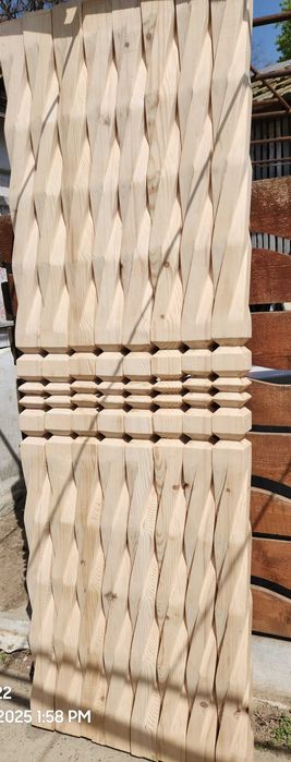 Stalpi sculptati 10/10,lungime 2,20 cm