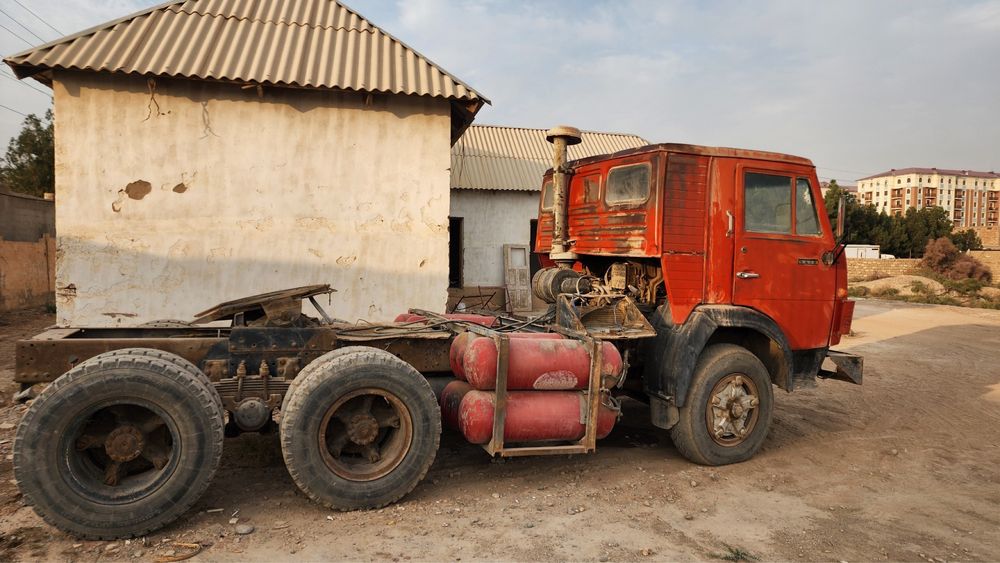 Kamaz tegach 1990 yil