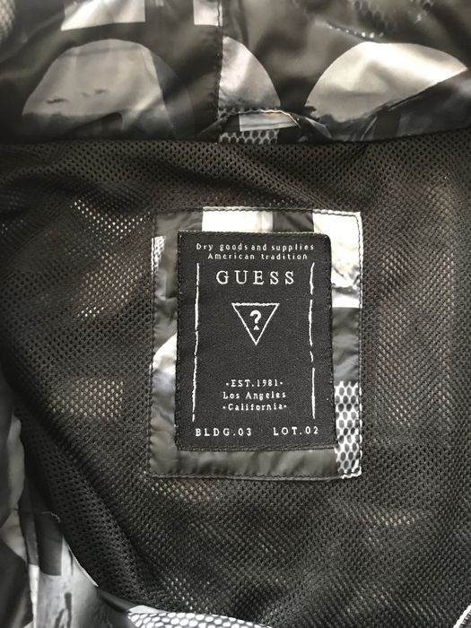 Ветровка стильная городская