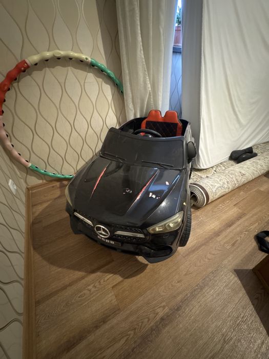 Электромобиль детский