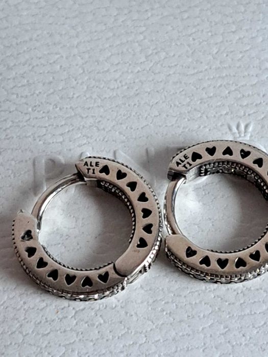 Обеци Пандора|Pandora