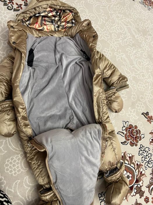 Продам детский комбинезон