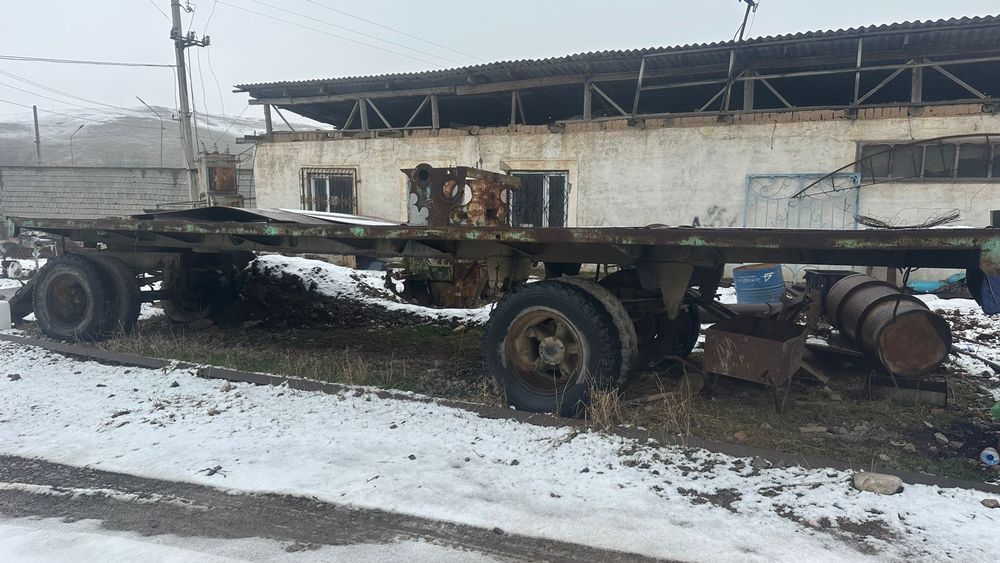 Прицеп двух осный длиной 9метров