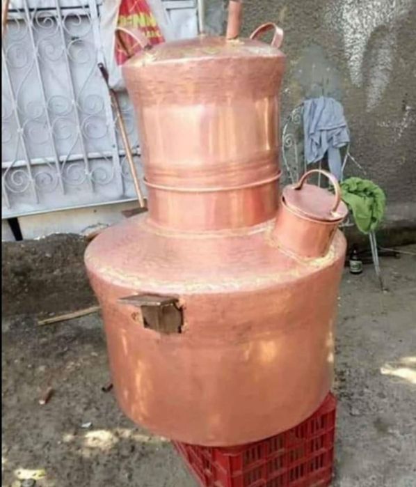 Vând cazane de țuică din cupru alimentar