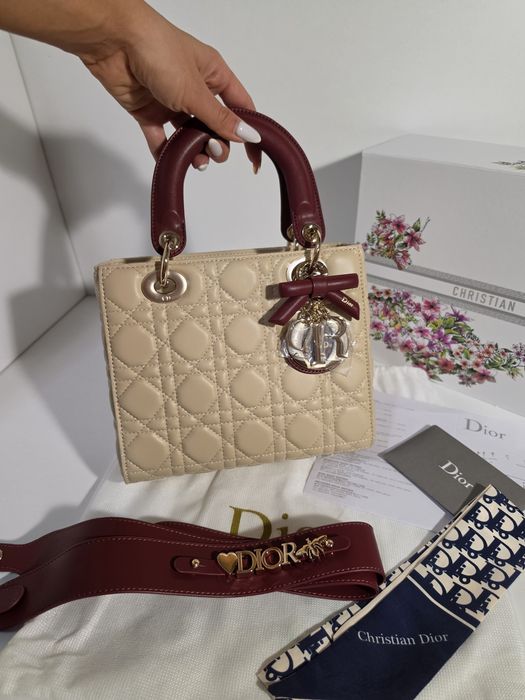 Налична чанта Lady Dior 20