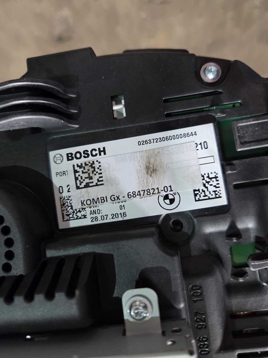 Ceasuri digitale BWM G30 G38 G31 G32 G11 G12 G02 G08 G02 cod 6847821