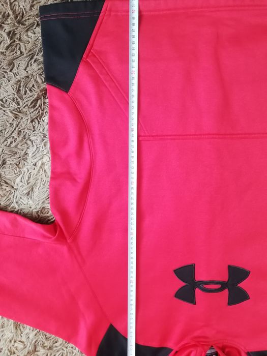 Оригинален суичър Under Armour размер XL