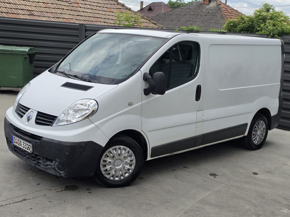 RENAULT Trafic 2009 — imagine 2