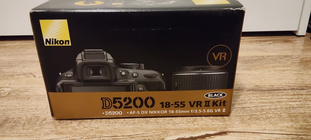 Nikon D5200 aparat DSLR