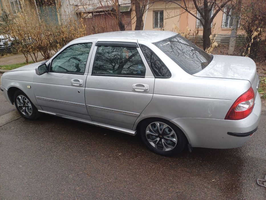 Продается Приора 2008