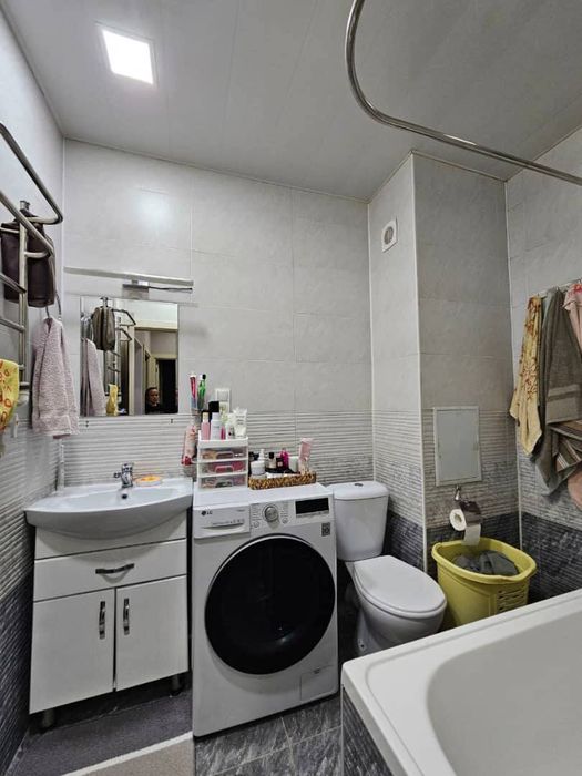 Продам 3х ком. Метро Горького!