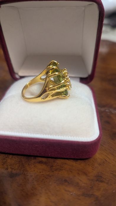 Продам фирменную бижутерию люкс класса