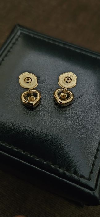 Бренд Chopard оригинал. Золотые серьги 750 пробы с бриллиантами.