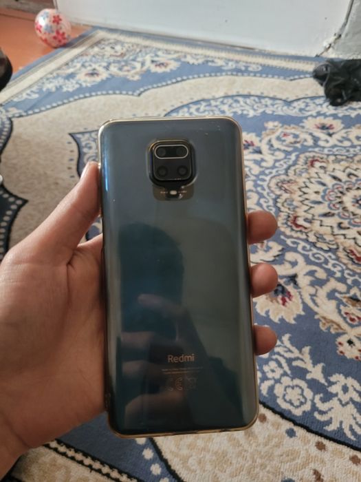 Продам отличный телефон redmi note 9 pro 128gb