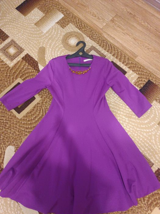 Платье для женщин