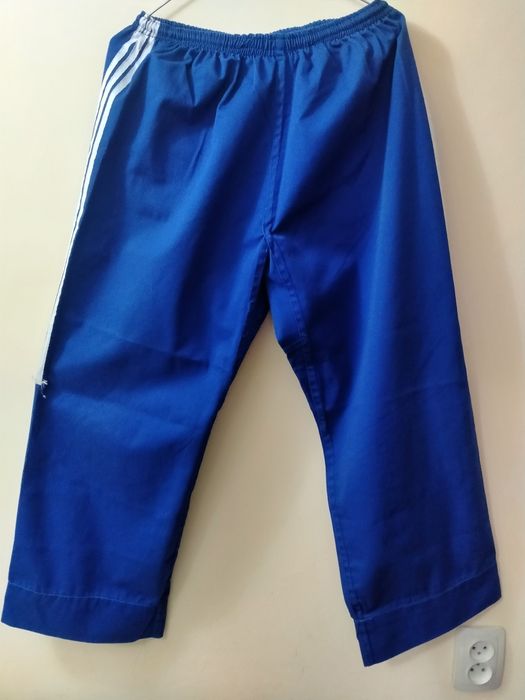 Продам  кимоно синего цвета