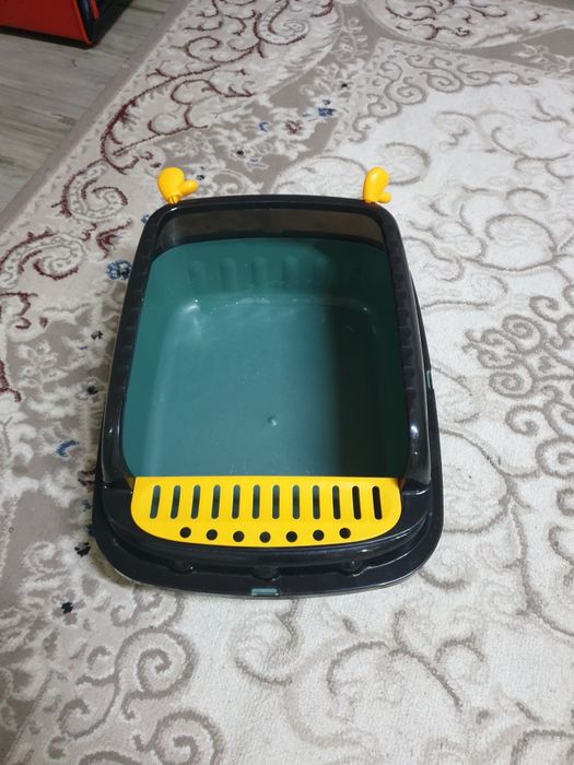 Миски и латок для кота