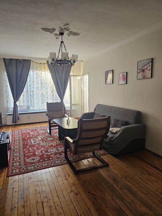 Дава се под наем Тристаен апартамент в София, Гео Милев - 90 кв.м за 612 € - Снимка #2