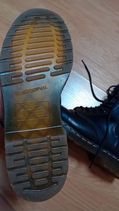 Dr Martens 1490 Harper