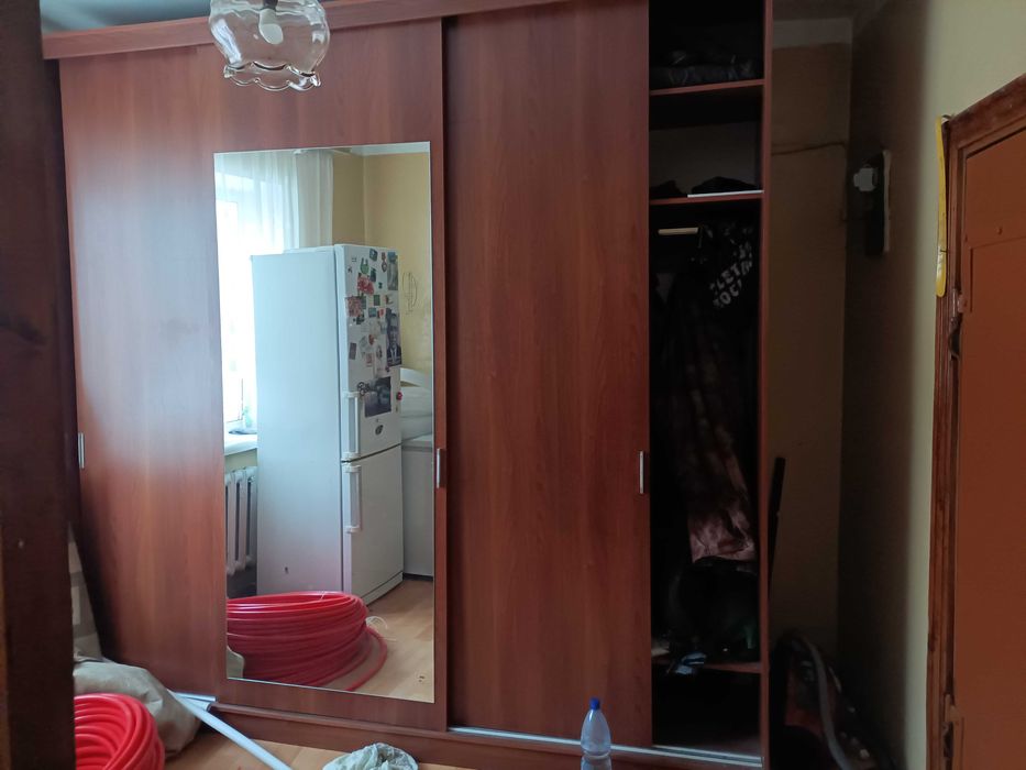 Шкаф купе. Б/у состояние нормальное.