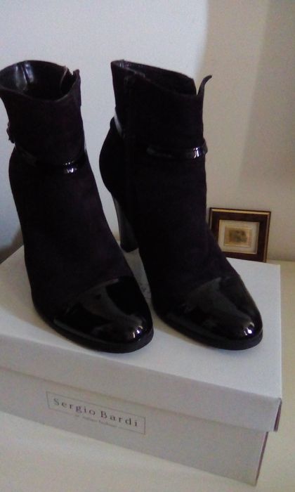 Ghete\Botine,piele întoarsă ,naturala și lac,negre,Italia,superbe 39