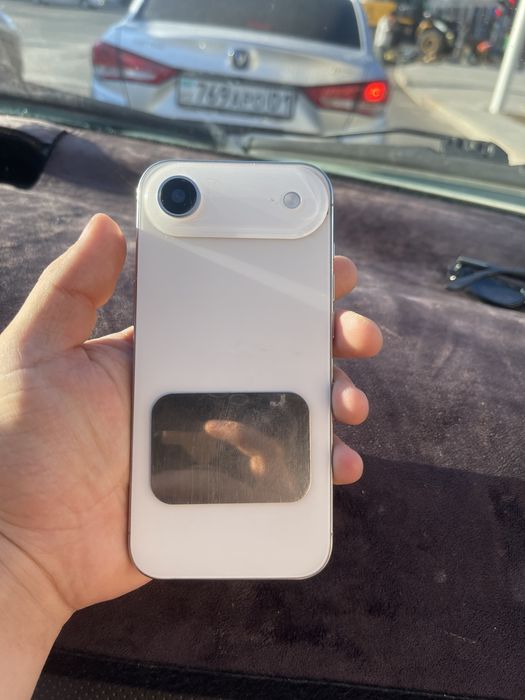 lphone белый 17 айр