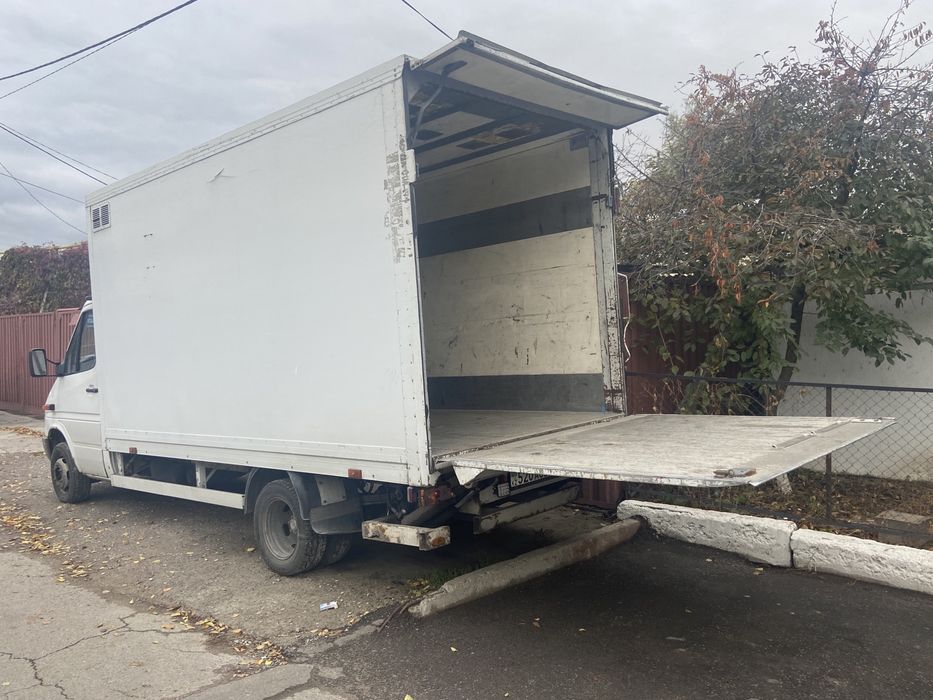 Грузоперевозки Sprinter