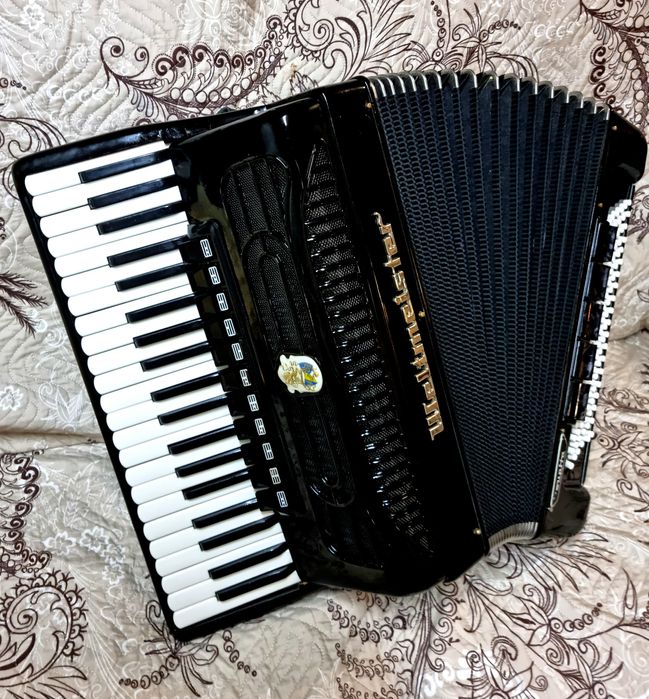 Acordeon Weltmeister Supita seria 11000