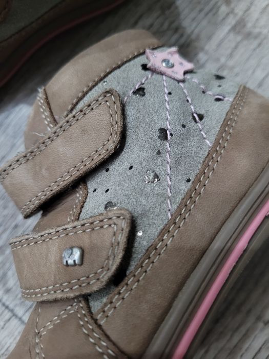 Фирменые ботинки.Германия.23 р.