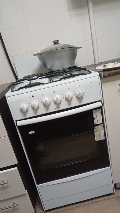 Продам газ плита