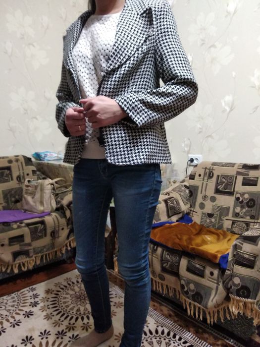 Пиджак женский продается