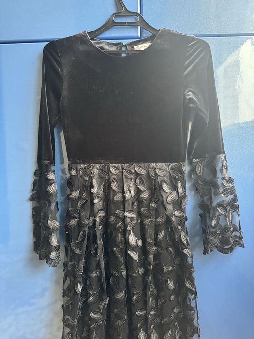 Продам платье вечернее за 900тг