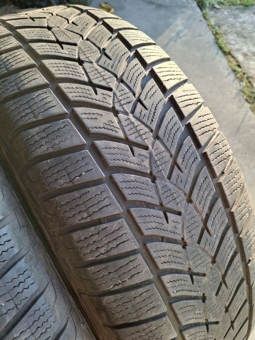 4 Anvelopele de iarnă 225 65 r17 Goodyear